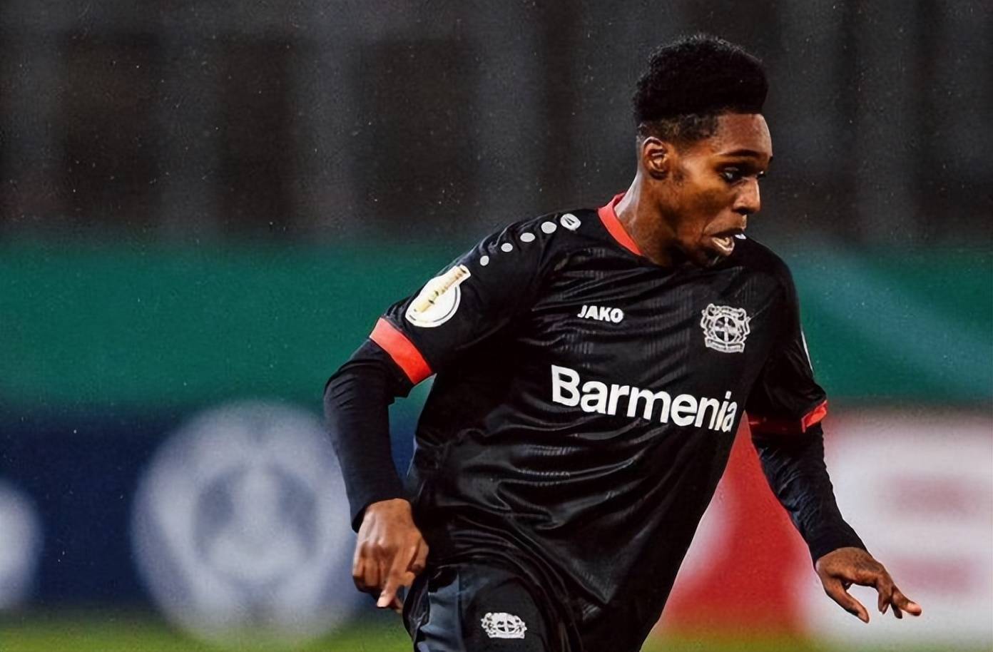 圣安东尼奥马刺内部会议纪要流出——赛前主帅复盘,荷甲使命明确,训练强度明显提升的简单介绍 圣安东尼奥马刺内部会议纪要流出——赛前主帅复盘,荷甲使命明确,训练强度明显提升的简单介绍